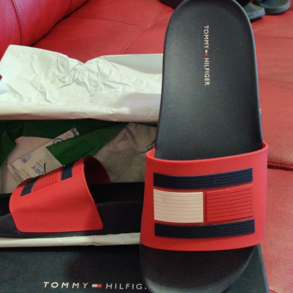 Shoes - Picture 4 of 4